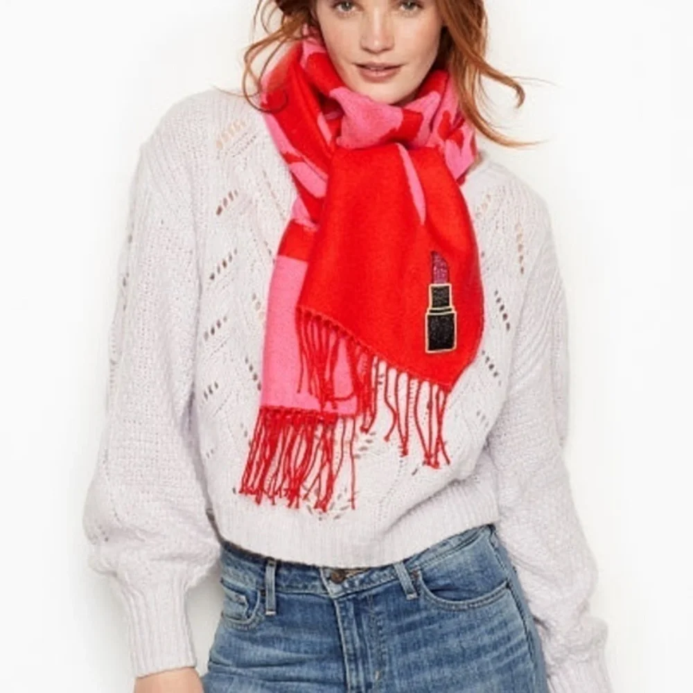 Victorias Secret Valentines Scarf  Wrap Red pink Lipstck